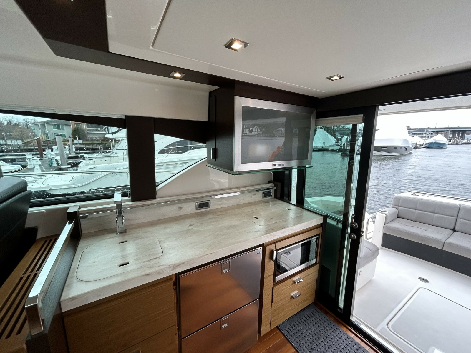 44ft Tiara Yachts Yacht For Sale