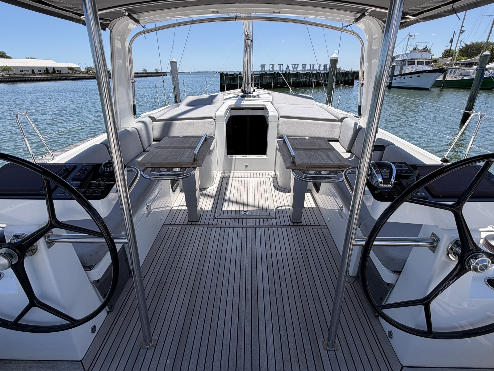 Circe 54ft Beneteau Yacht For Sale