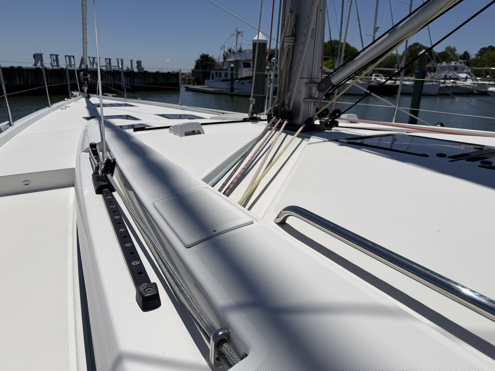Circe 54ft Beneteau Yacht For Sale
