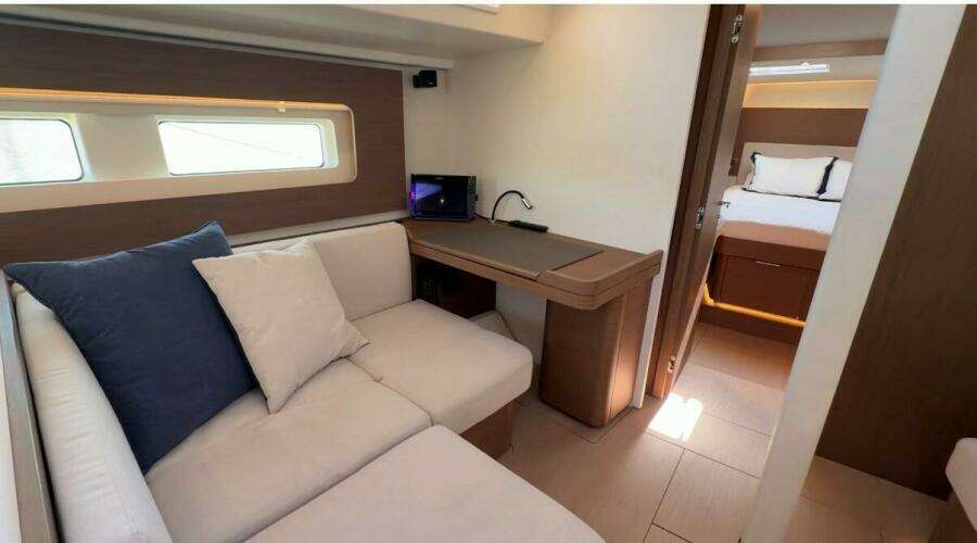 Circe 54ft Beneteau Yacht For Sale