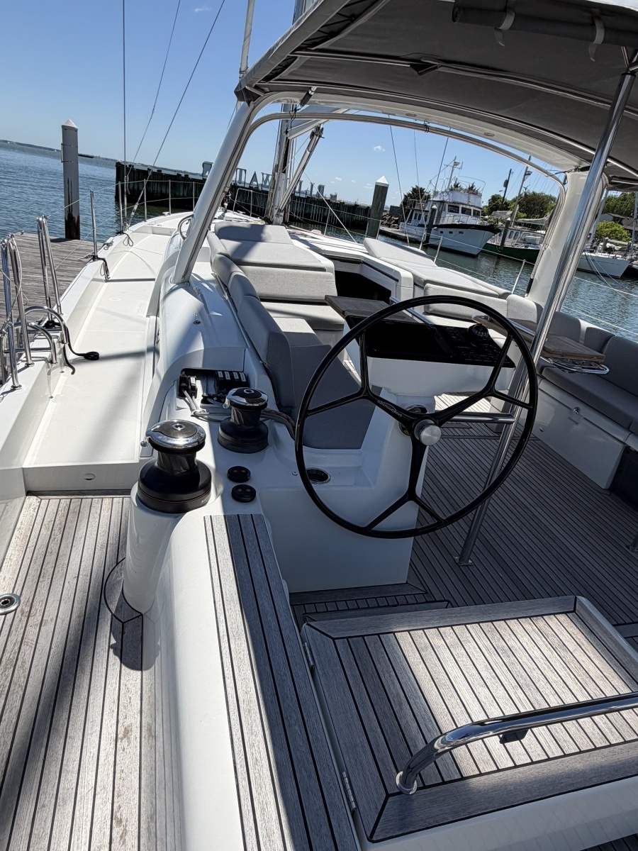Circe 54ft Beneteau Yacht For Sale