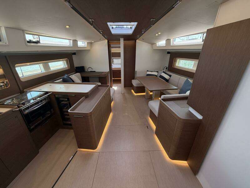 Circe 54ft Beneteau Yacht For Sale