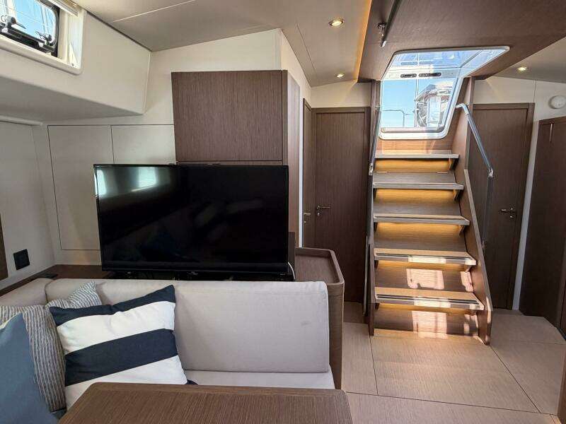 Circe 54ft Beneteau Yacht For Sale