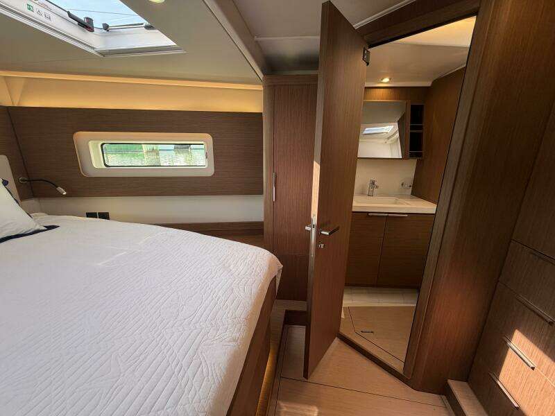 Circe 54ft Beneteau Yacht For Sale