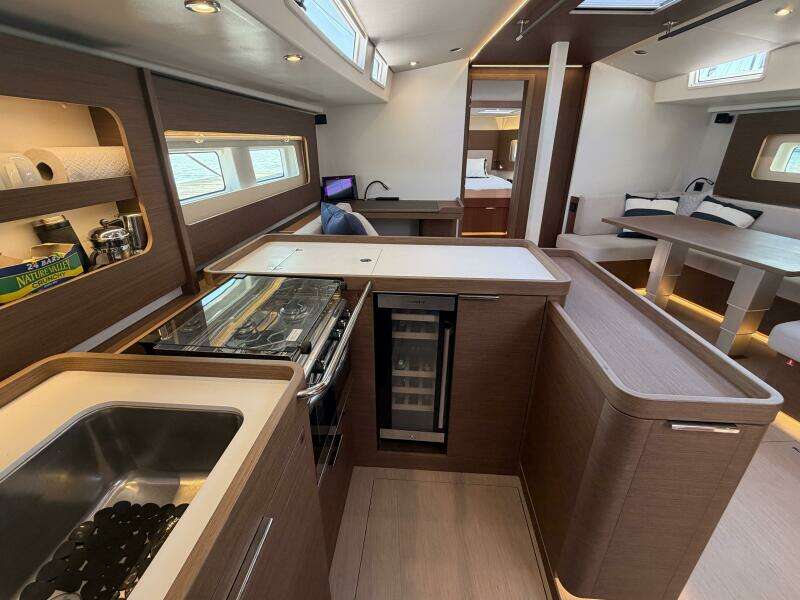 Circe 54ft Beneteau Yacht For Sale