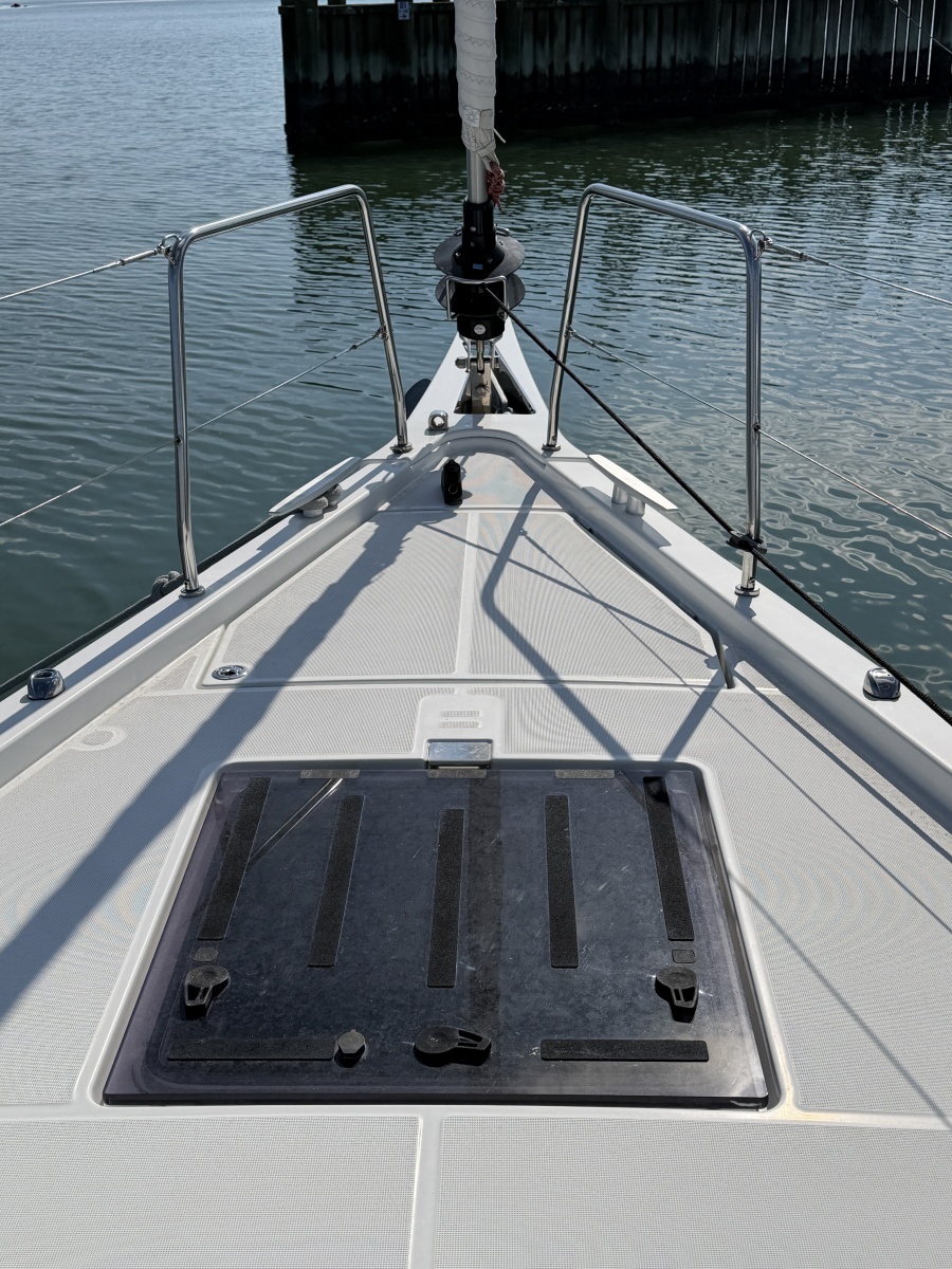 Circe 54ft Beneteau Yacht For Sale