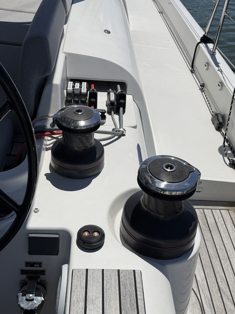Circe 54ft Beneteau Yacht For Sale