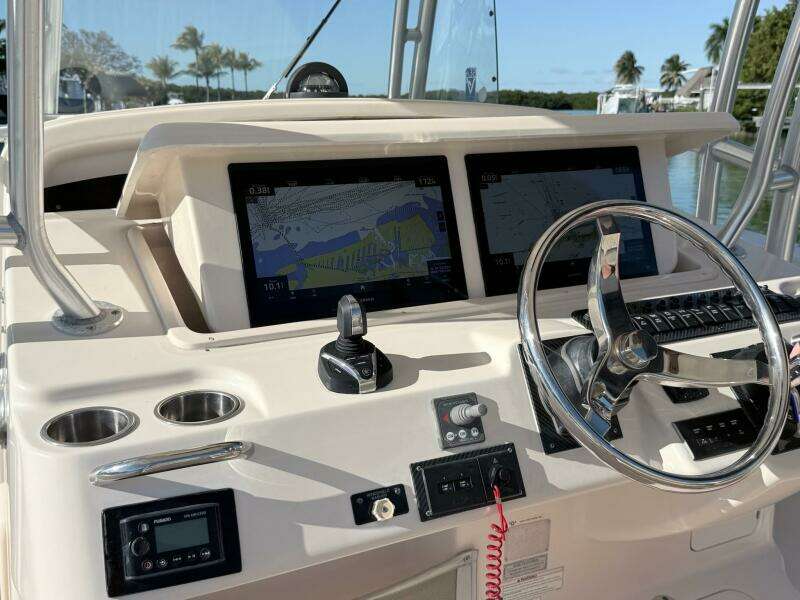 REPOWERED 33ft Grady White Yacht For Sale