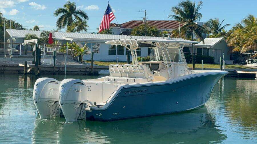 REPOWERED 33ft Grady White Yacht For Sale