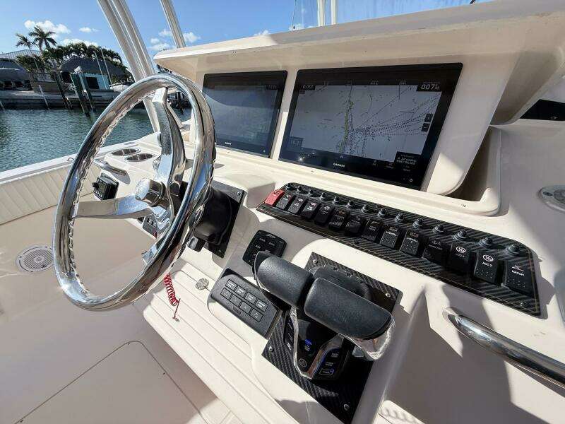REPOWERED 33ft Grady White Yacht For Sale