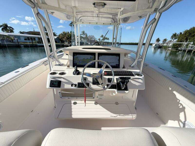 REPOWERED 33ft Grady White Yacht For Sale