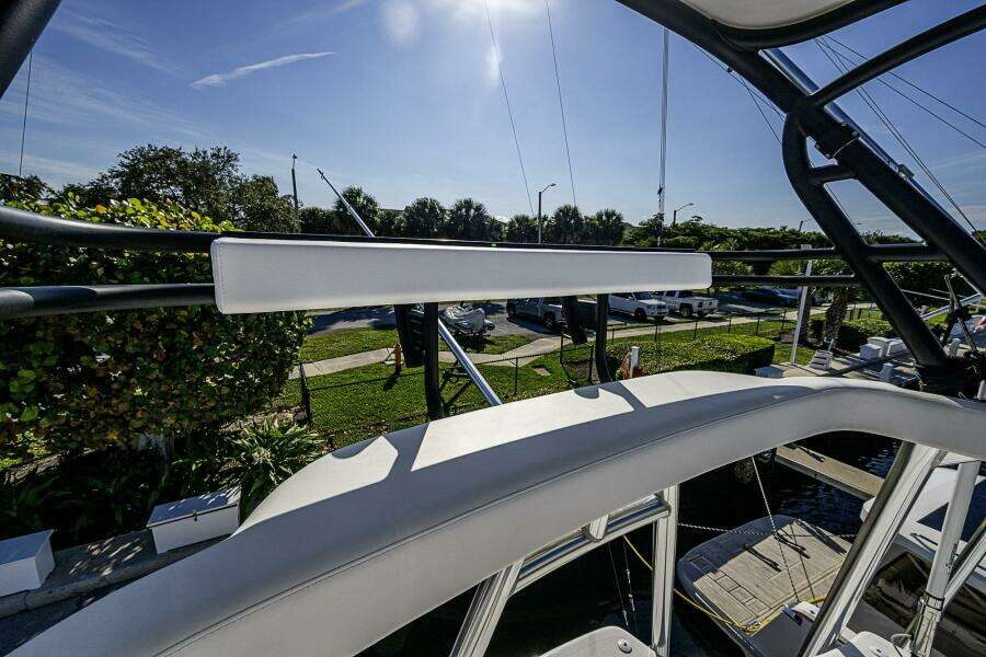 Viking 48 - Salty Soul - Tower