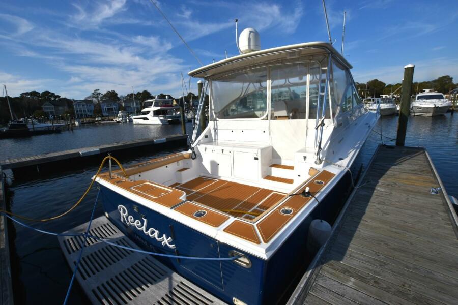 45' 1998 Cabo 45 Express Fisherman