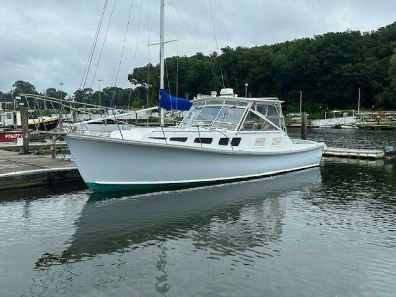 HALF SHELL 40ft Dyer Yacht For Sale