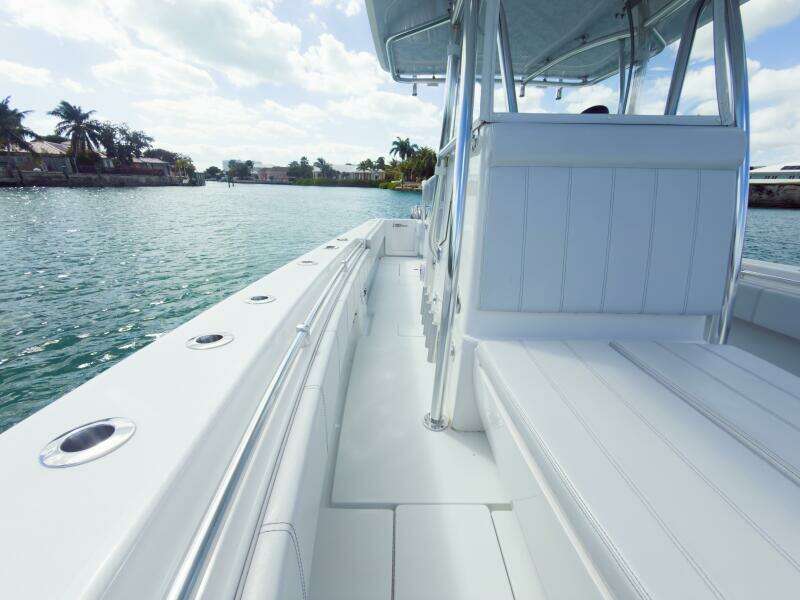 Fast Cash 32ft Contender Yacht For Sale