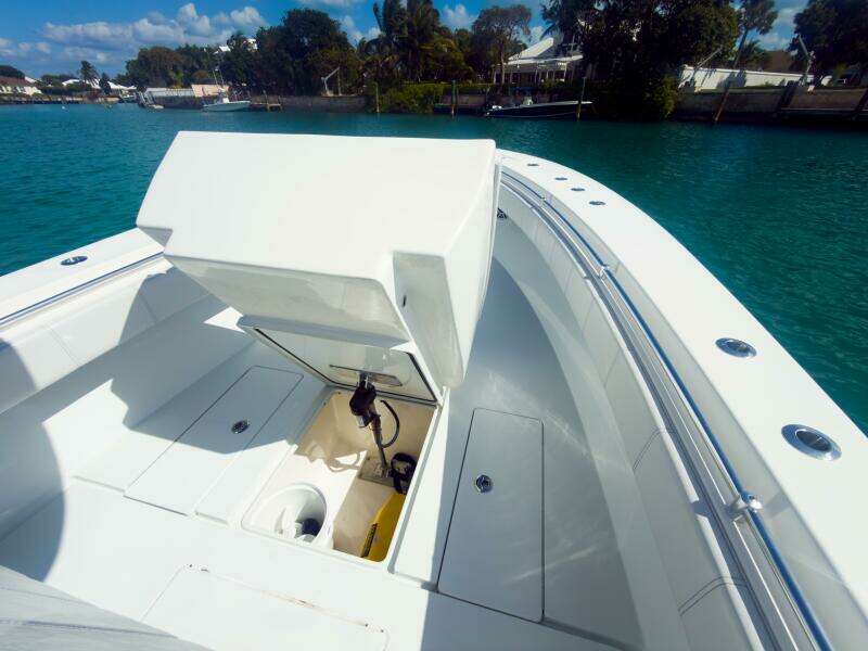 Fast Cash 32ft Contender Yacht For Sale
