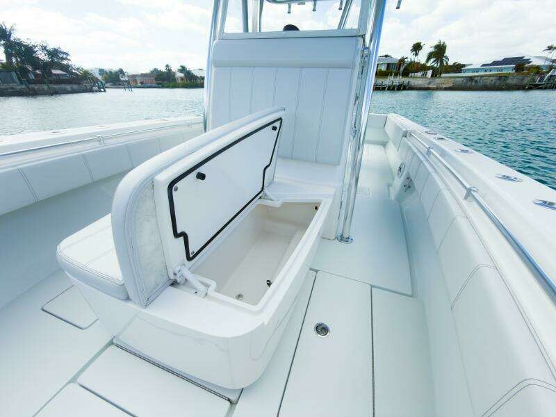 Fast Cash 32ft Contender Yacht For Sale