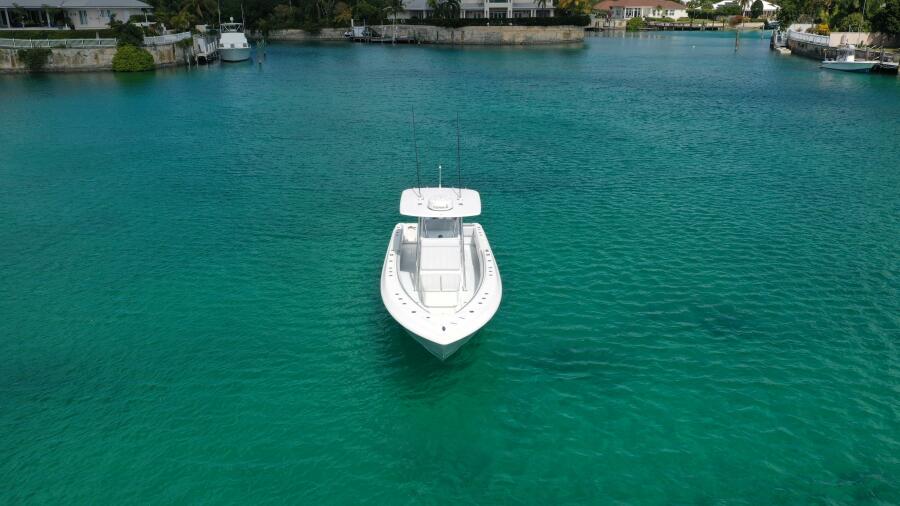 32' 2023 Contender 32 ST