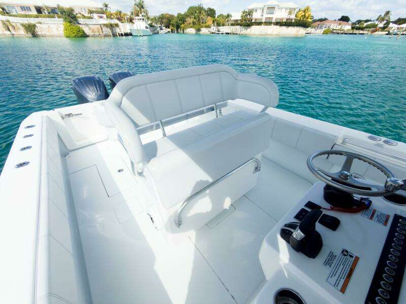 Fast Cash 32ft Contender Yacht For Sale