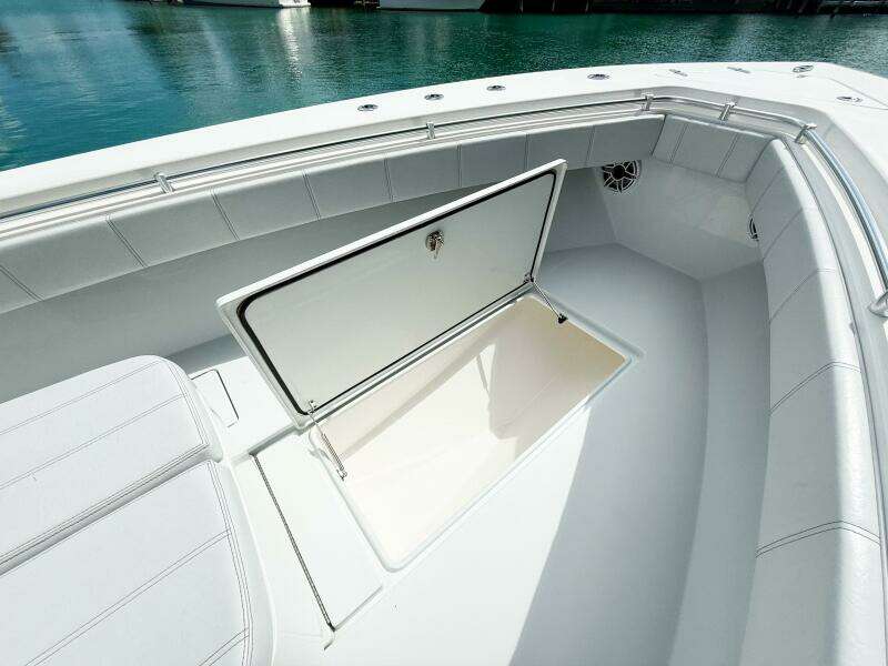 Fast Cash 32ft Contender Yacht For Sale