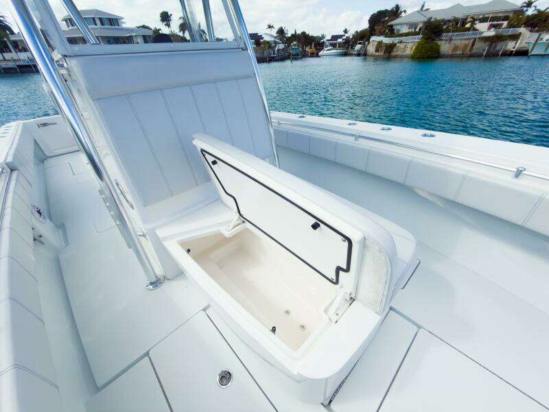 Fast Cash 32ft Contender Yacht For Sale