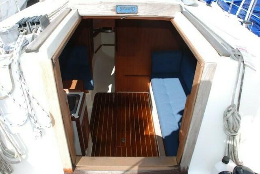 28' 1993 Tartan Piper 28