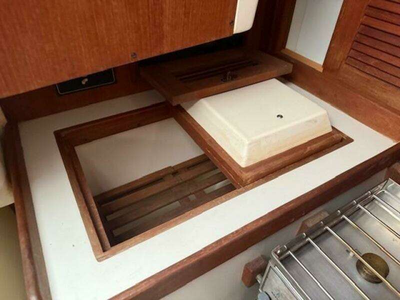 28ft Tartan Yacht For Sale