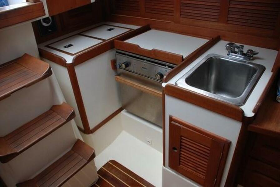 28' 1993 Tartan Piper 28