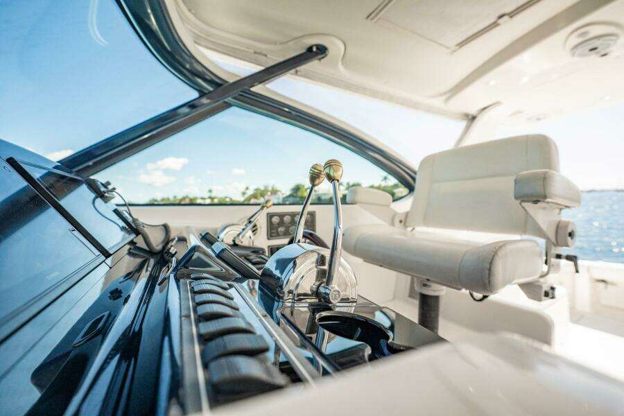 Blue Pearl 42ft Tiara Yachts Yacht For Sale