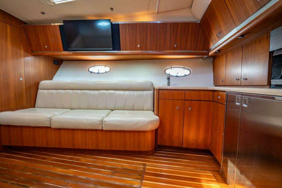 Blue Pearl 42ft Tiara Yachts Yacht For Sale