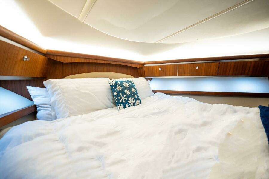 Blue Pearl 42ft Tiara Yachts Yacht For Sale
