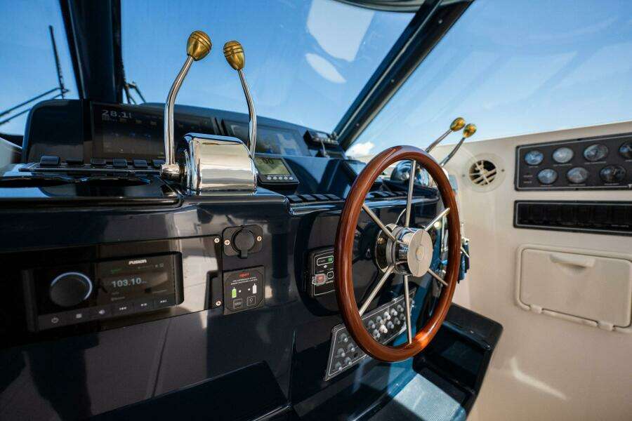 Blue Pearl 42ft Tiara Yachts Yacht For Sale