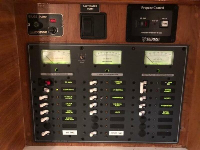 36' 1987 Cape Dory Cape Dory 36