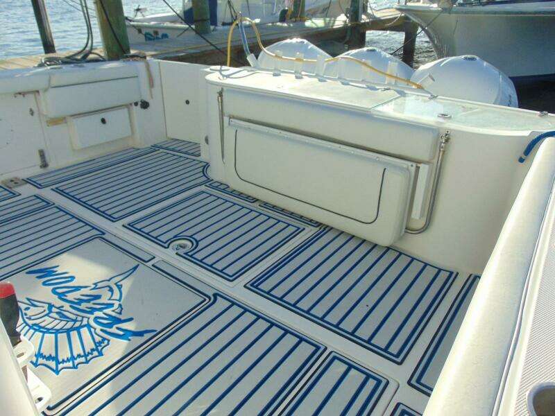 HOOKEN UP 39ft Stamas Yacht For Sale