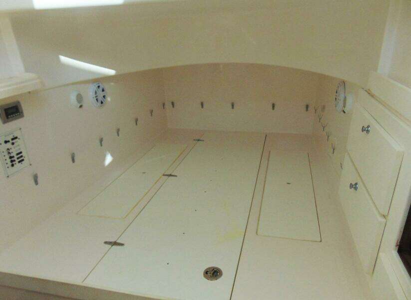 HOOKEN UP 39ft Stamas Yacht For Sale