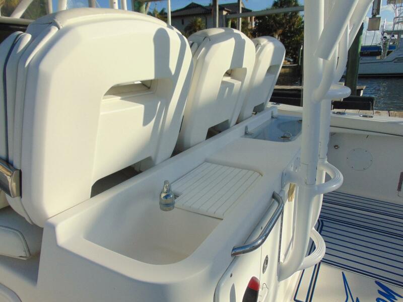 39' 2019 Stamas 390 Tarpon