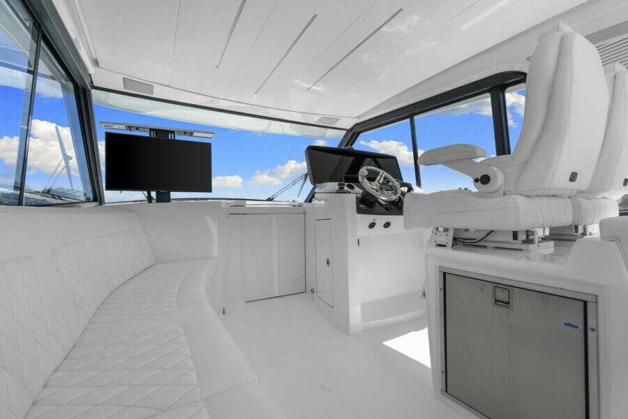 50ft Intrepid Yacht For Sale