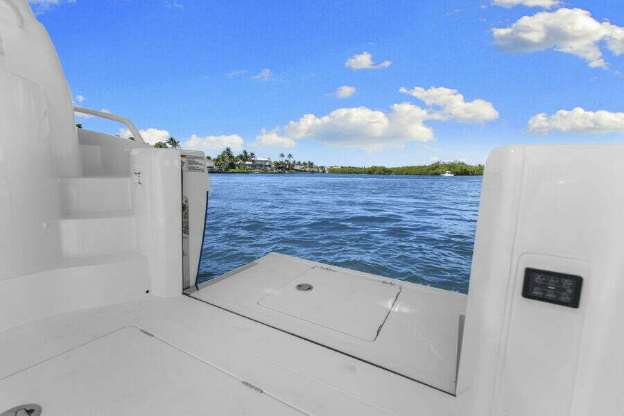 50ft Intrepid Yacht For Sale