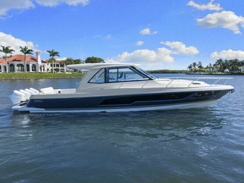 50ft Intrepid Yacht For Sale