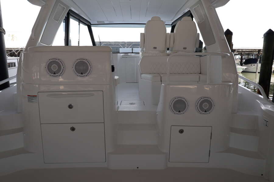 50ft Intrepid Yacht For Sale