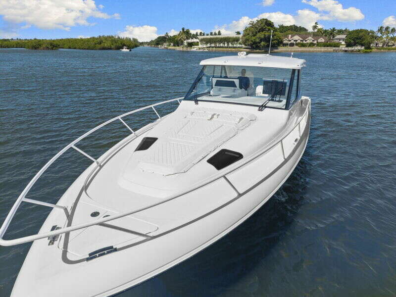 50ft Intrepid Yacht For Sale