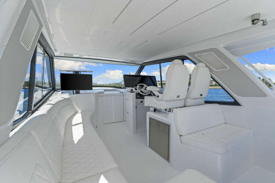 50ft Intrepid Yacht For Sale