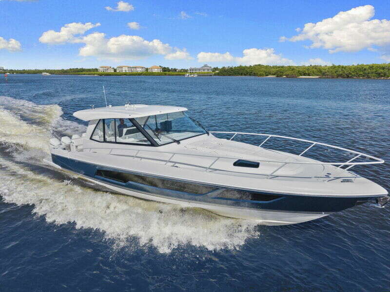 50ft Intrepid Yacht For Sale