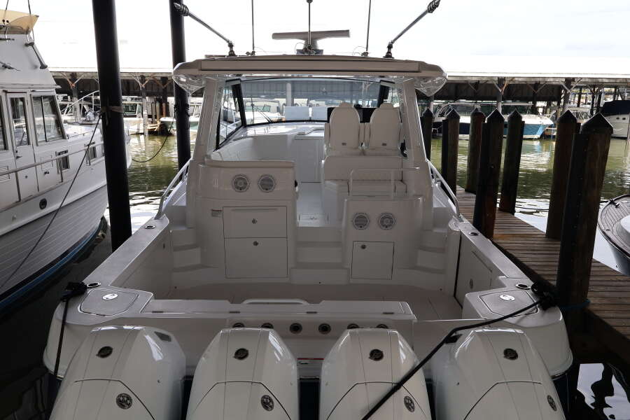 50ft Intrepid Yacht For Sale