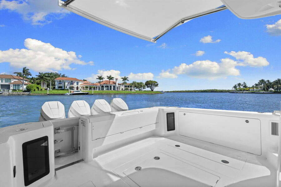 50ft Intrepid Yacht For Sale