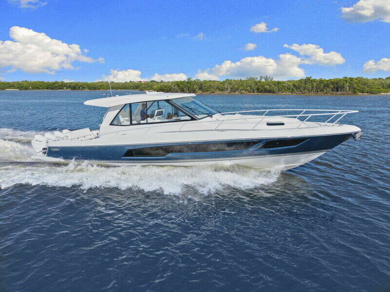 50ft Intrepid Yacht For Sale