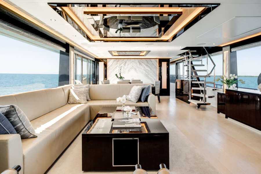 2022 Ocean Alexander 37 L