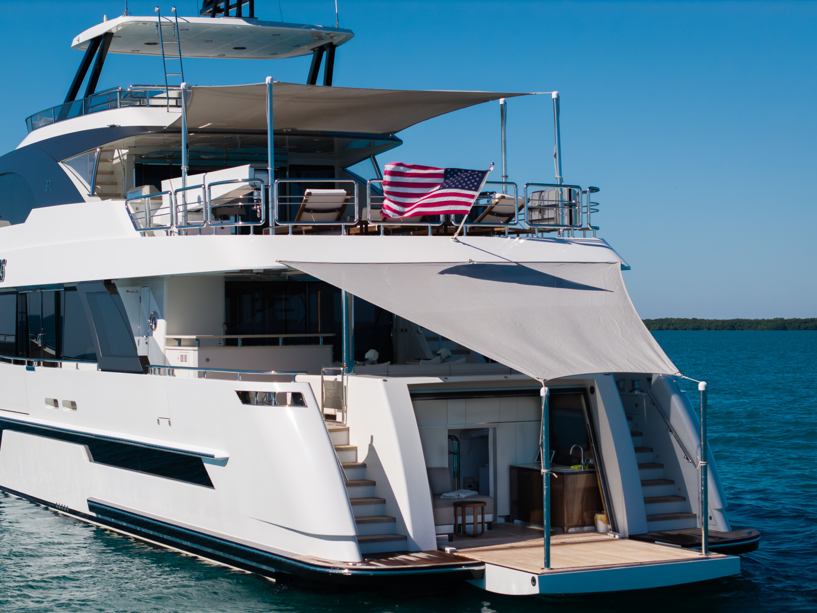2022 Ocean Alexander 37L
