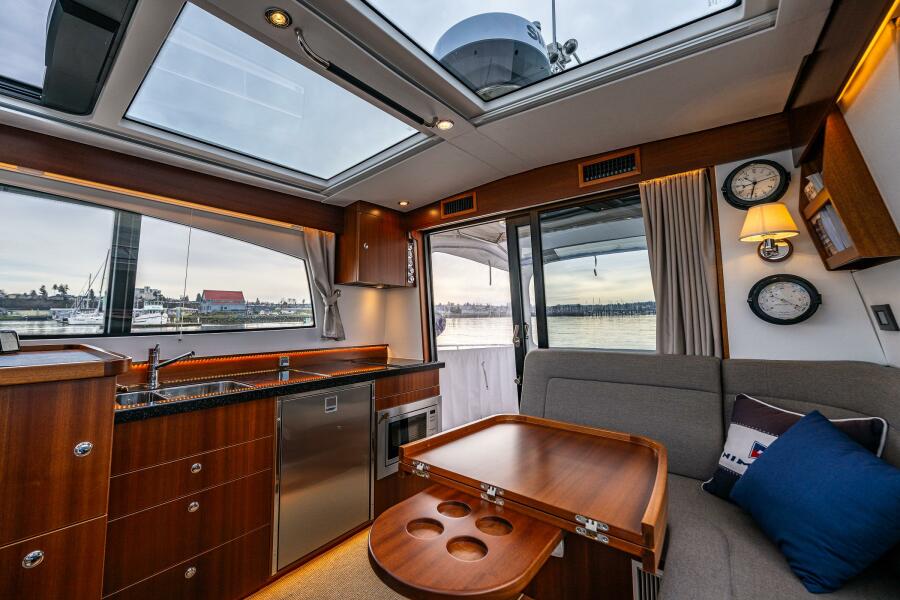 40' 2023 Nimbus 405C