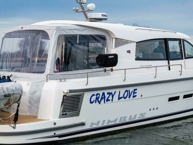 Crazy Love 40ft Nimbus Yacht For Sale